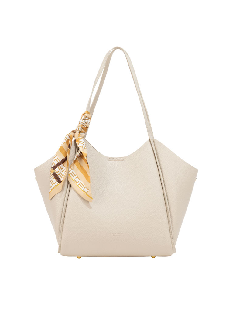 Sac à main avec foulard